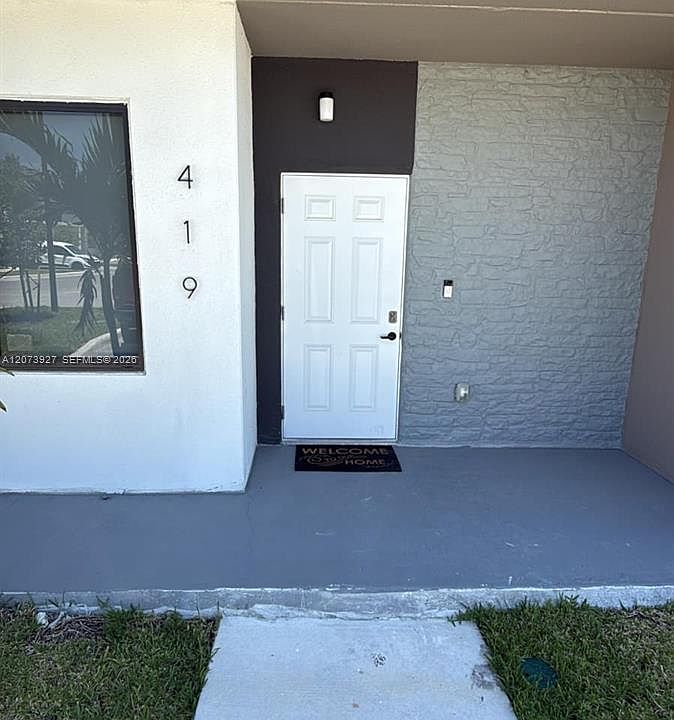 1st image of 419 NW 13th Ct #1