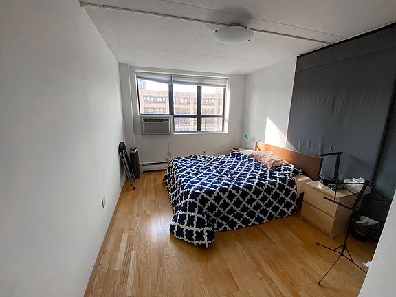 5th image of 301 W 110th St #7MM