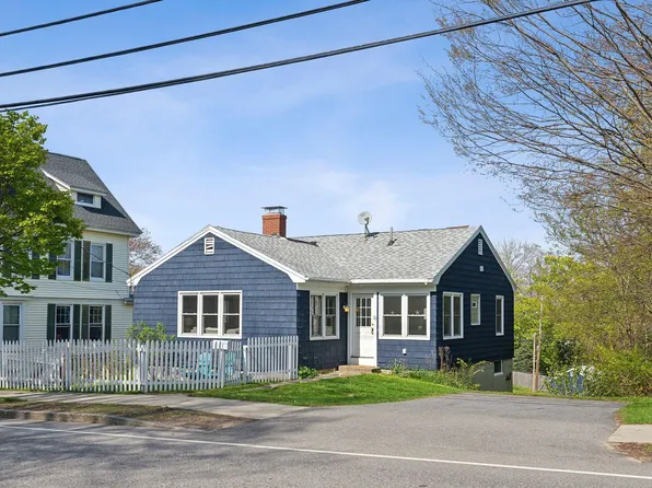 27 Portland Avenue, Old Orchard Beach, ME 04064