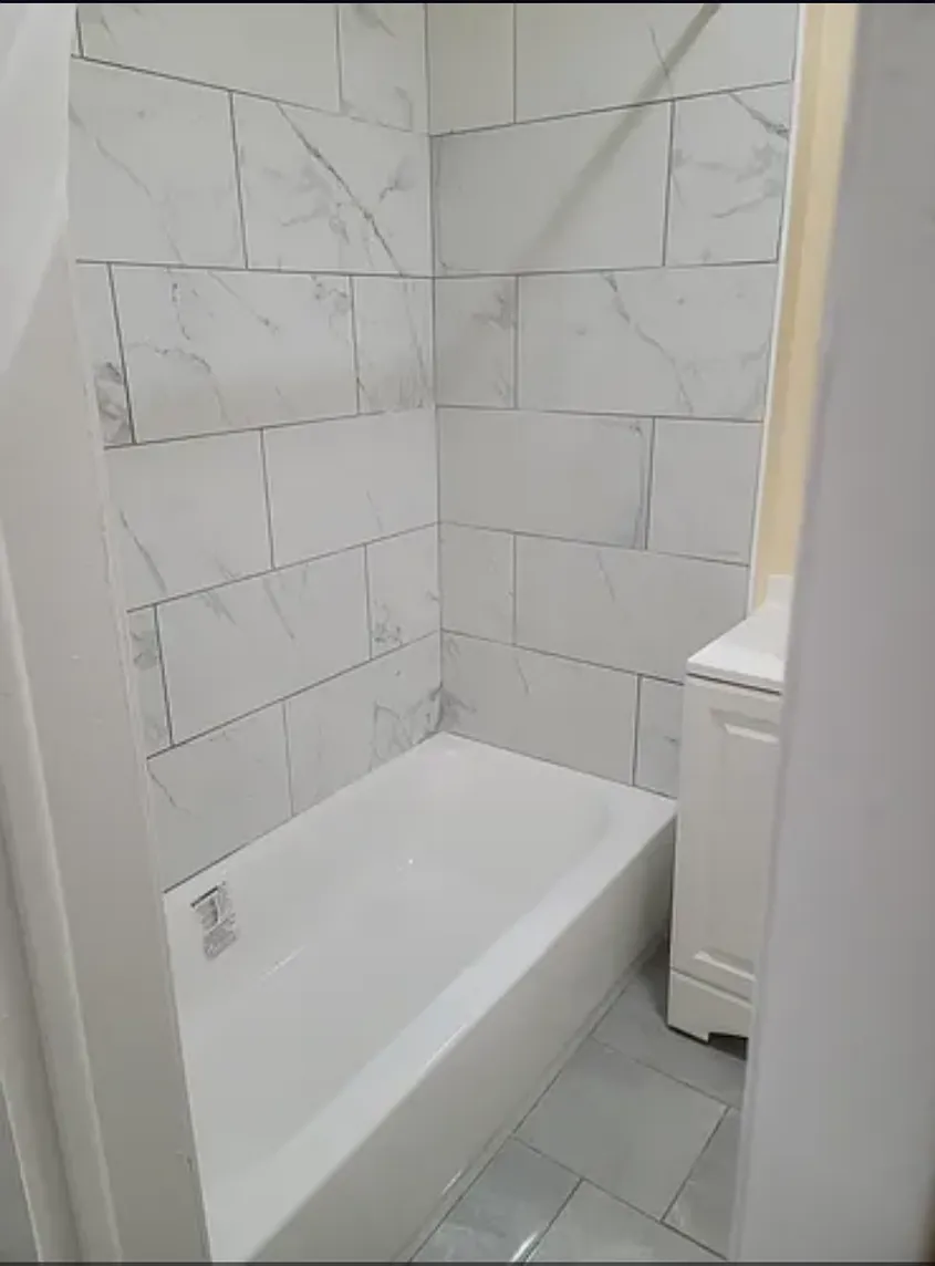 357 Poplar Street - 2nd Floor — Photo 4
