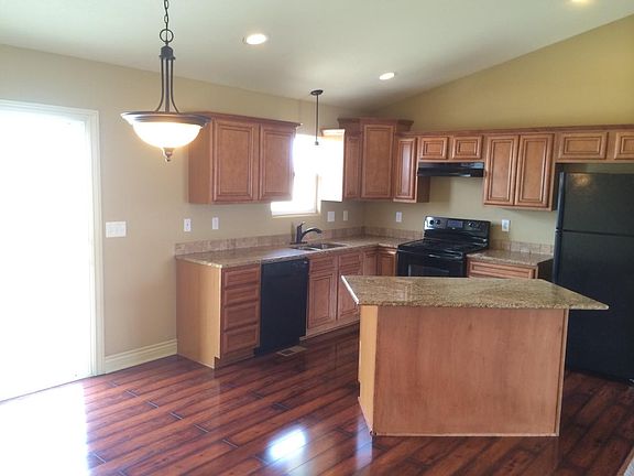 2nd image of 4601 N Ironwood Cir