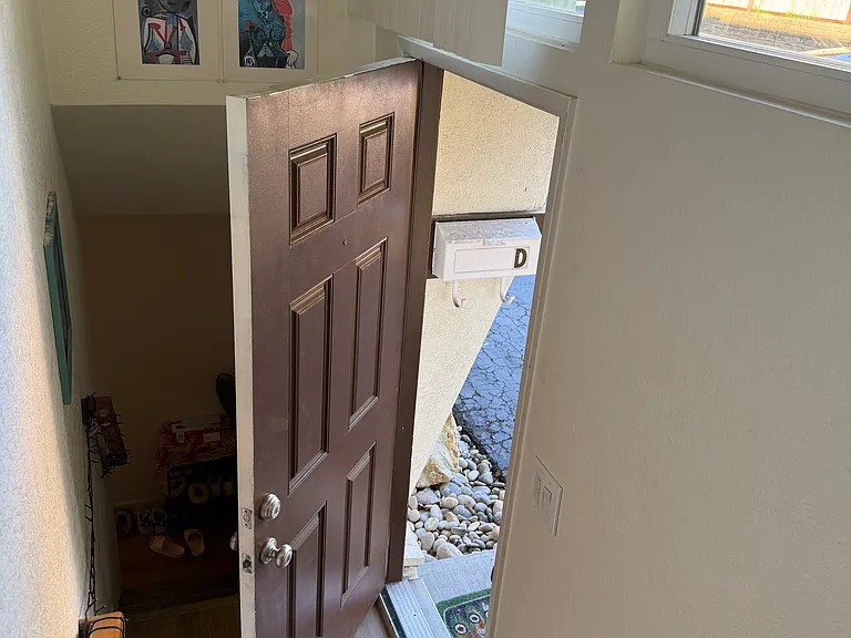 311 Longview Ln — Photo 8