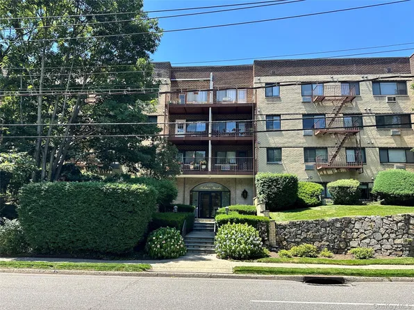 2201 Palmer Avenue #2F, New Rochelle, NY 10801