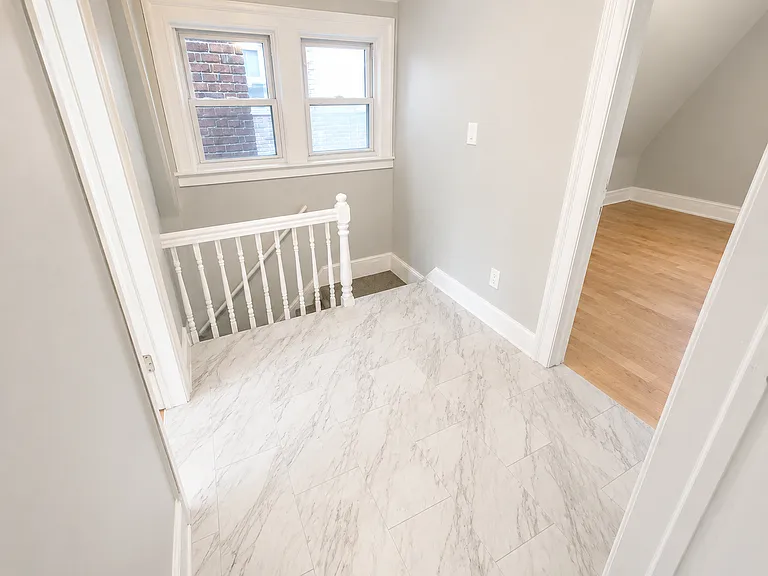 413 Summer Ave #3 — Photo 7