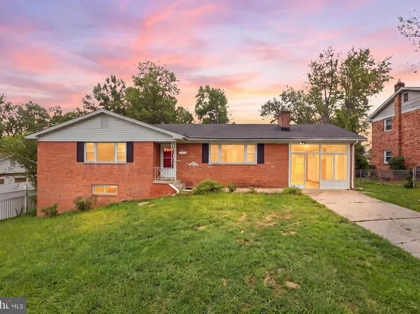 6915 Briarcliff Dr, Clinton, MD 20735