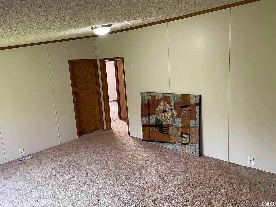 2450 County Farm Rd, Kell, IL 62853 Zillow