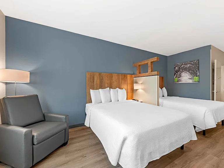 Superior Studio - 2 Full Beds