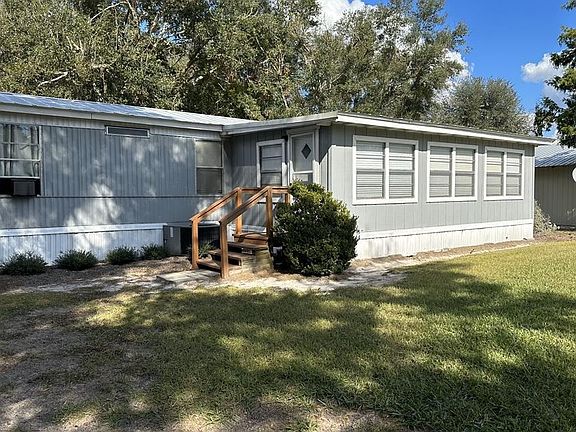 5th image of 559 SW 15th Ct