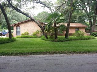 2032 Stratford Dr, Deland, FL 32724