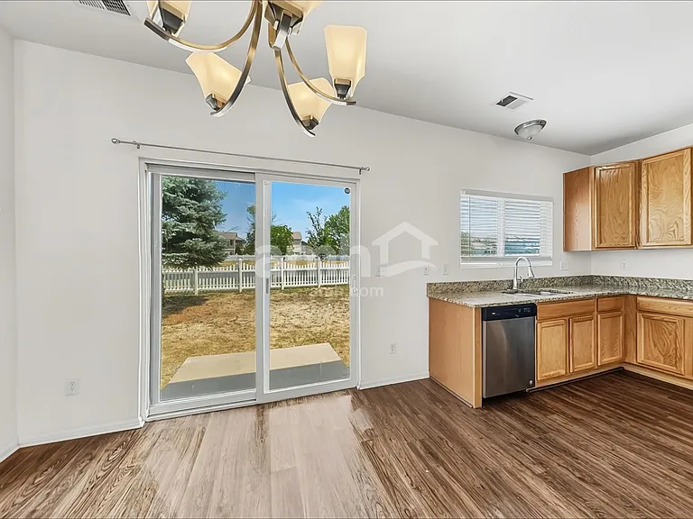 1182 S Fultondale Cir — Photo 4