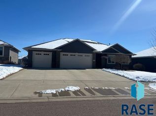 4308 S Alpine Ave, Sioux Falls, SD 57110