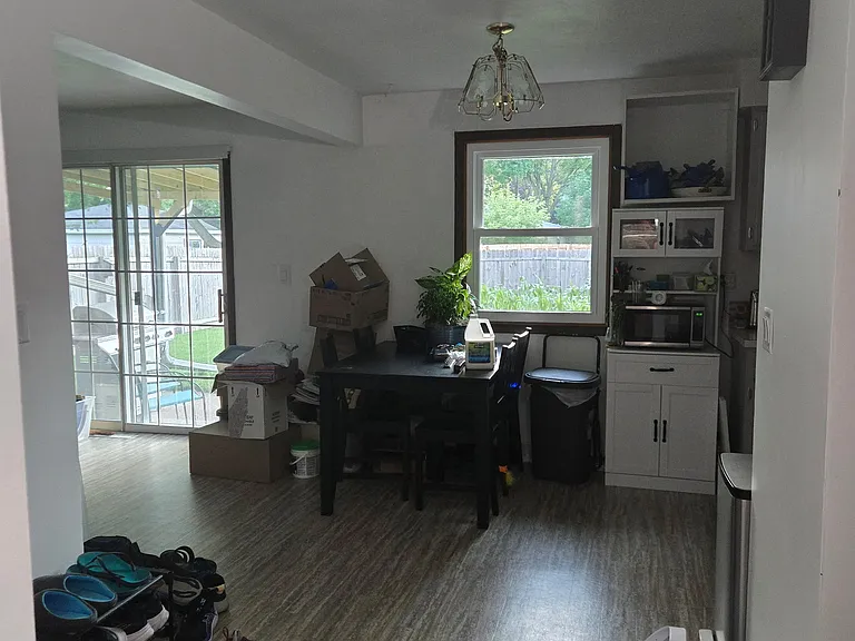 727 N Hawthorne Dr — Photo 4