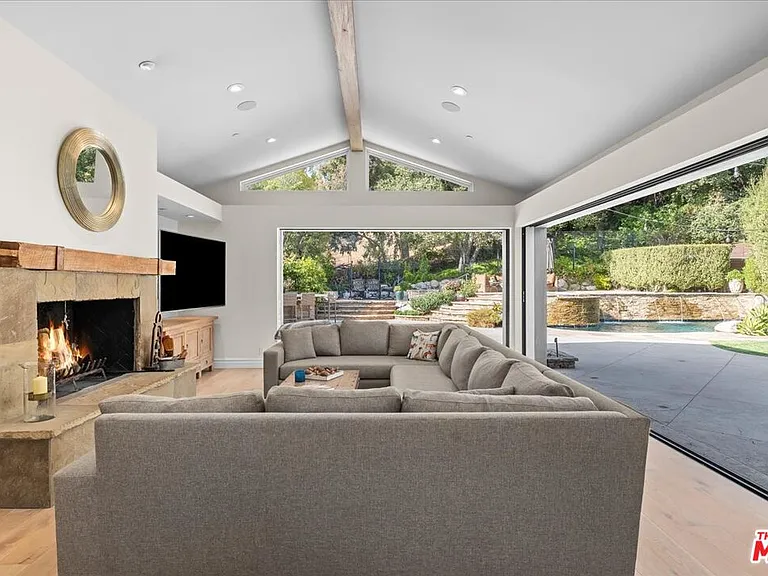809 Leonard Rd — Photo 20