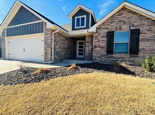 8913 Poppey Pl, Yukon, OK 73099