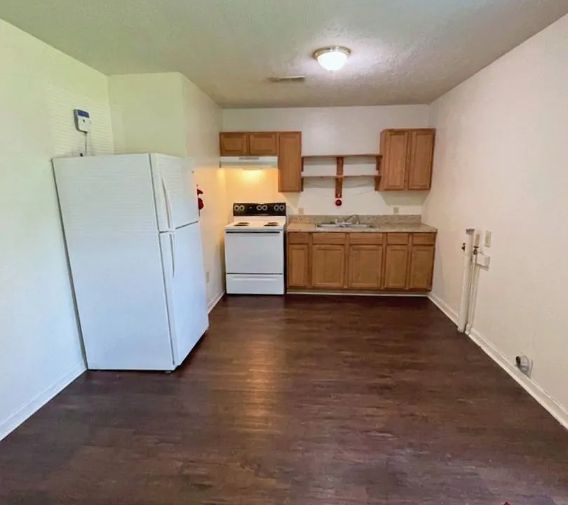112 Bybee Woods Dr #2