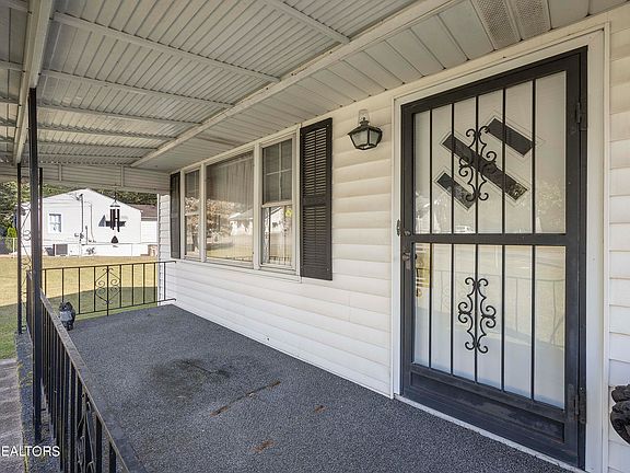 2nd image of 1738 Mississippi Ave