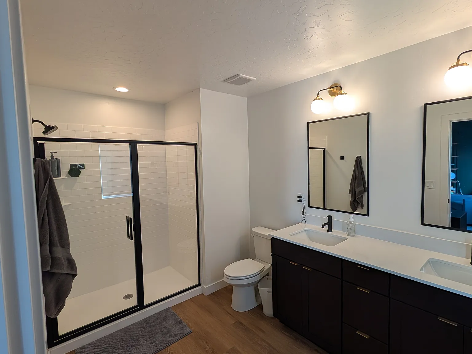 3 bed, 1776 sqft, $2,159 — Photo 3