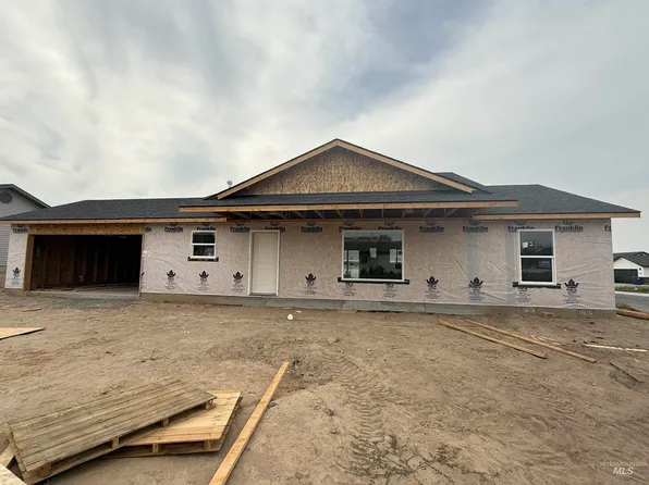 915 S Date St, Jerome, ID 83338