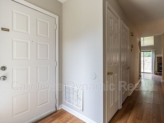 4th image of 8013 Charter Oak Ln
