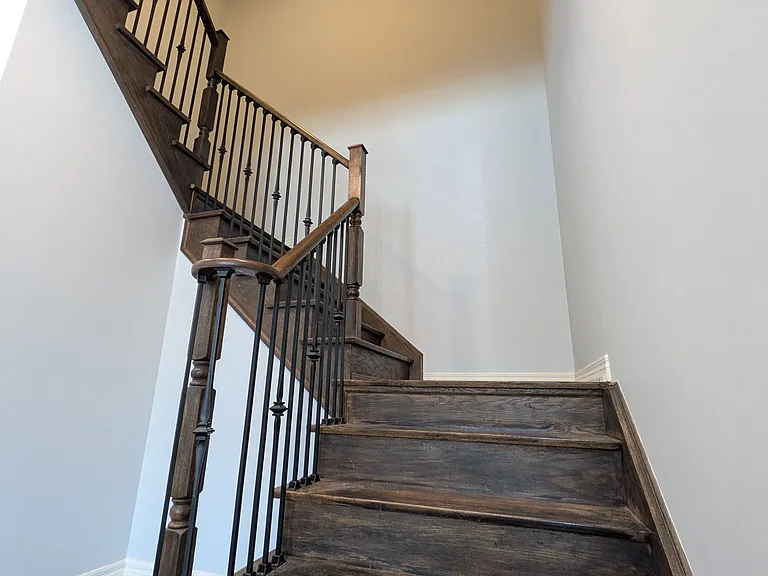1140 Stuffles Cres — Photo 12