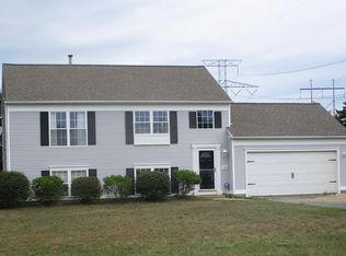 350 Raymond Rd, Plymouth, MA 02360