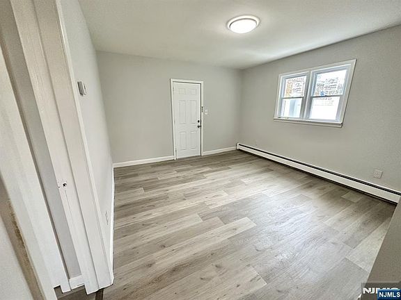 3rd image of 37-41 Harrison Ave #1