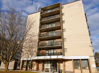 825 Kennedy Rd #201, Toronto, ON M1K2E6