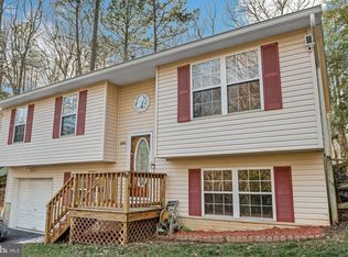 12043 Bunkhouse Rd, Lusby, MD 20657