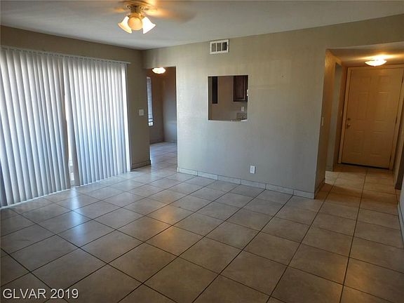 3rd image of 3940 E Carey Ave APT B