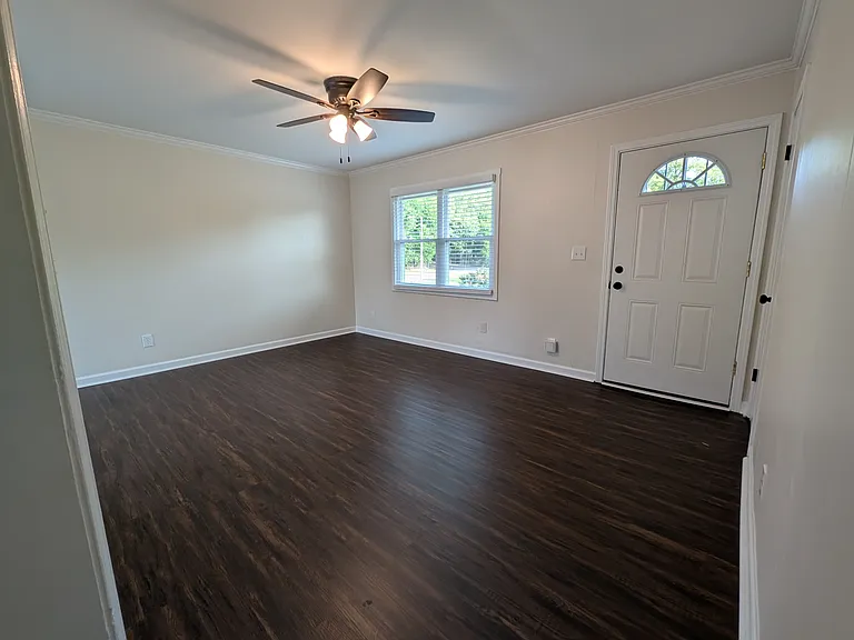 153 Seven Pines Dr — Photo 10