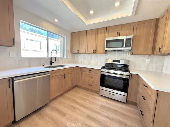 21125 Gladiolos Way, Lake Forest, CA 92630