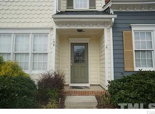 136 Old Grove Ln, Apex, NC 27502