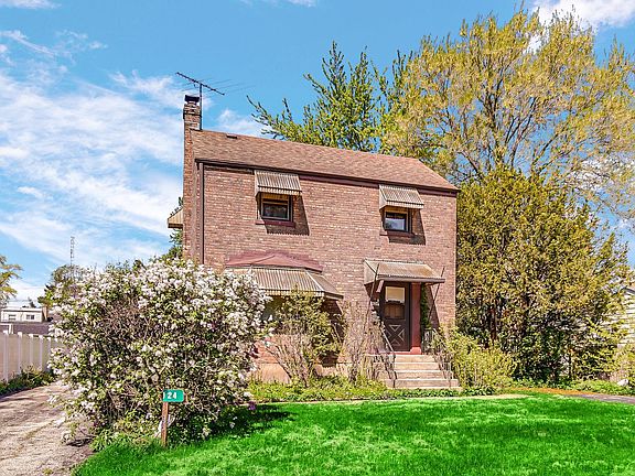 2nd image of 3124 Pearl Ave