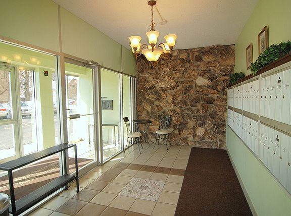 4th image of 315 Des Plaines Ave APT 107