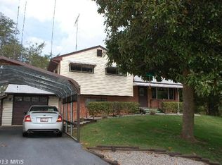 18952 Barnette Cir, Triangle, VA 22172