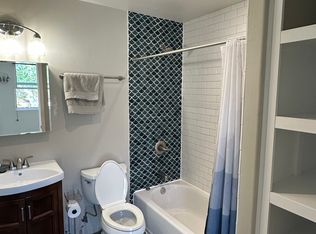 (Undisclosed Address), Encinitas, CA 92024