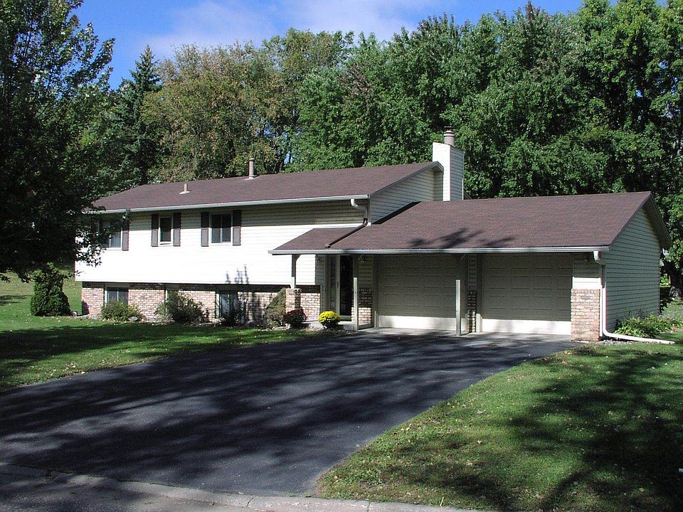 19118 Manchester Street View