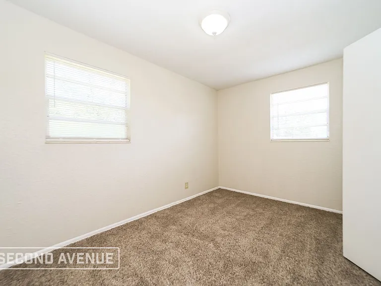9561 Norfolk Blvd — Photo 11