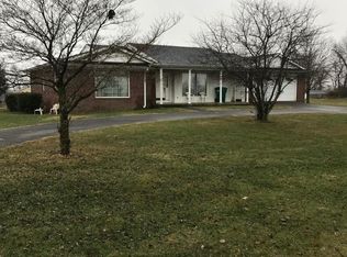 729 Foster Ln, Stanford, KY 40484