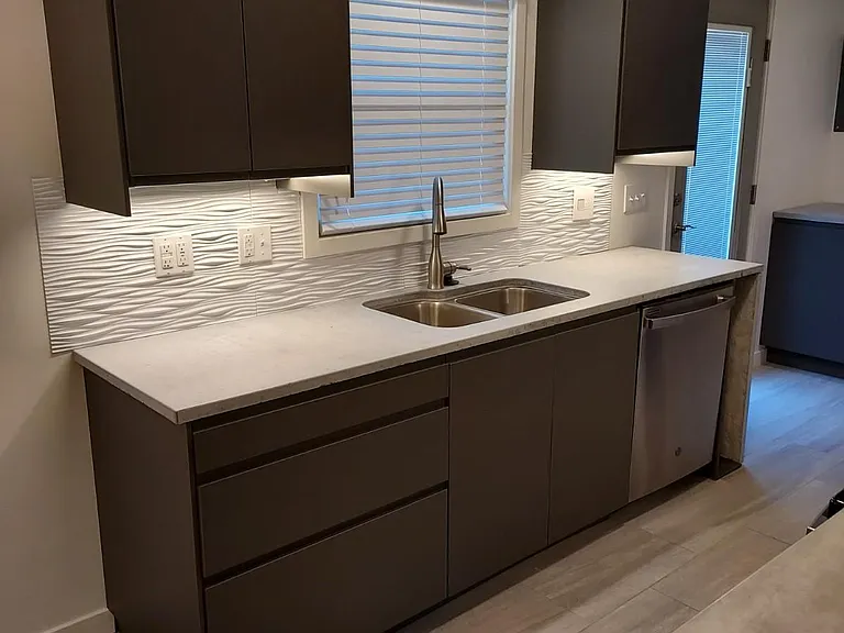 1250 N Westview Dr — Photo 6