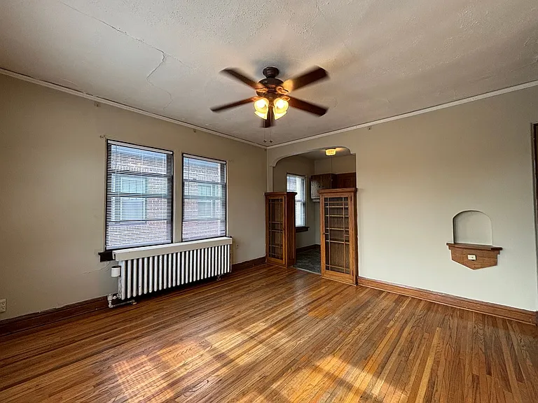 995 Grand Ave — Photo 40