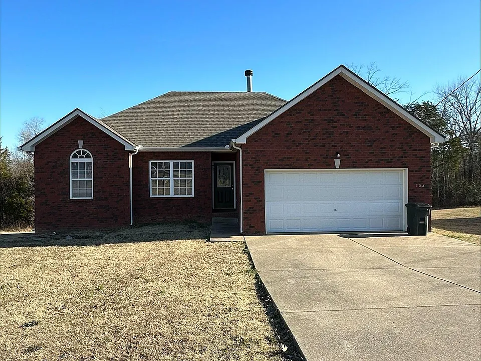708 McKean Dr