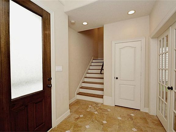 4th image of 6310 Hamman St Unit C