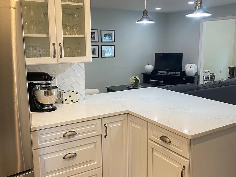 7705 Carrleigh Pkwy — Photo 15