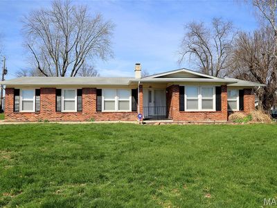 6 Tori Ann Dr, Saint Peters, MO, 63376