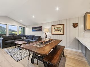 1577 Upper Bench Rd, Alpine Meadows, CA 96146