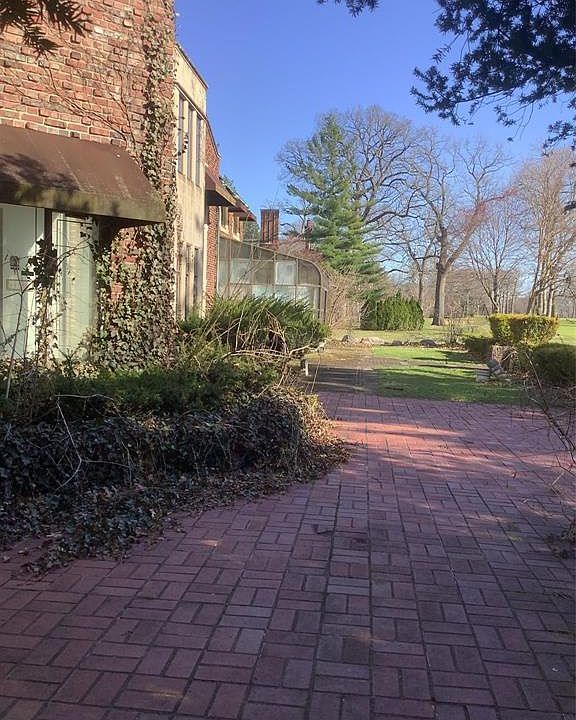 18261 Hamilton Rd, Detroit, MI 48203 MLS 2220025052 Zillow