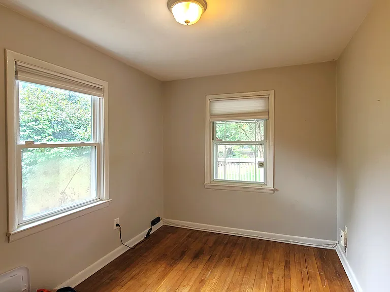 5301 Powhatan St — Photo 11