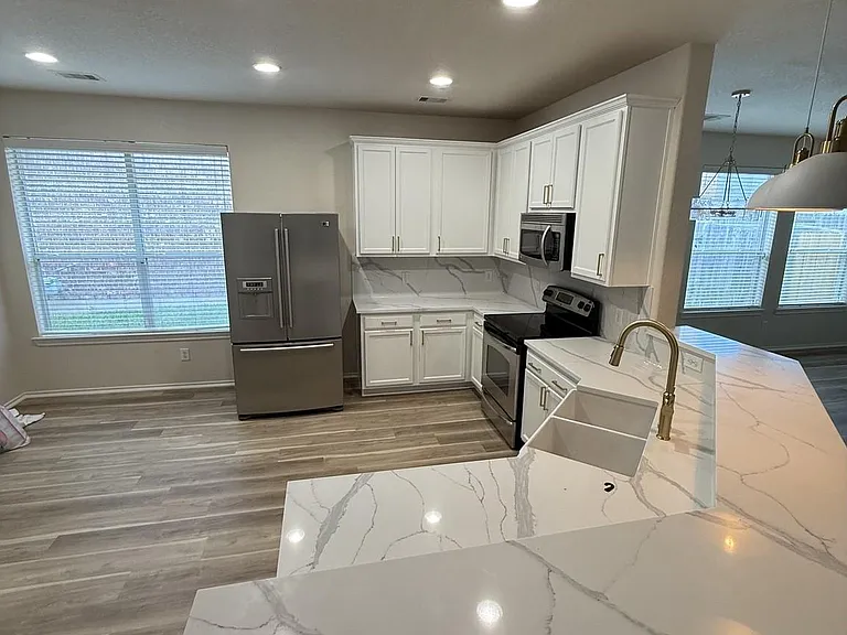 8938 Headstall Dr — Photo 11