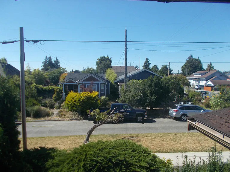 2320 I St #6 — Photo 7